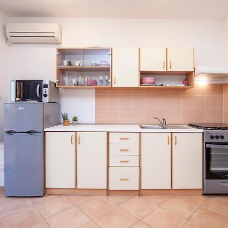 Apartment Borik Pula Bagian luar foto