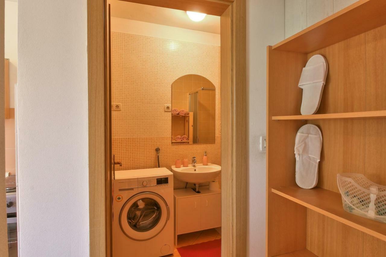 Apartment Borik Pula Bagian luar foto
